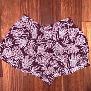 Printed loose shorts